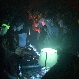 Dj Tex At Cat S Cradle Parkbench
