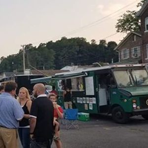 Friday Night Food Truck Festival 83019 Parkbench