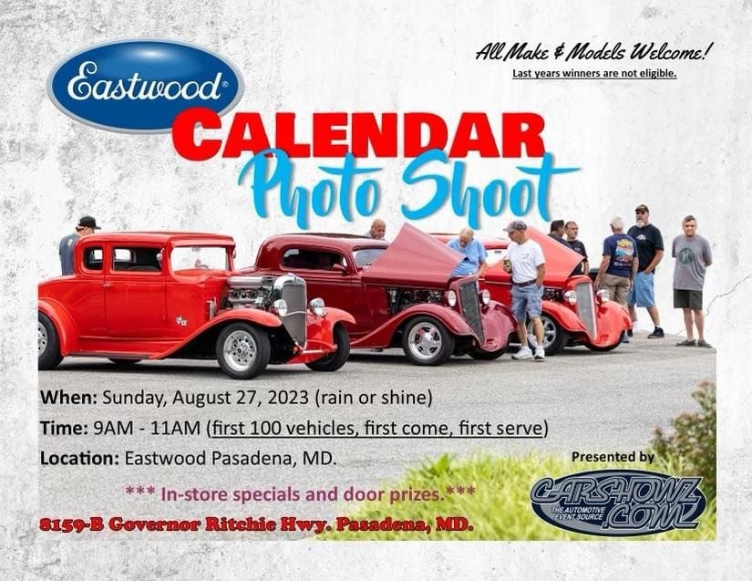 Eastwood 2024 Calendar Photo Shoot Parkbench