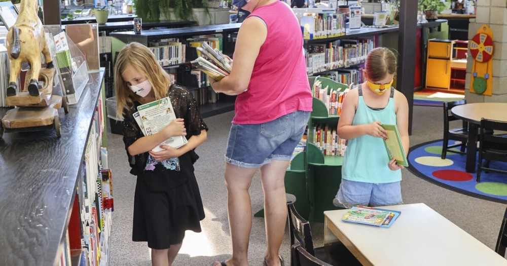 San Diego Public Library begins new year with reading challenge for all