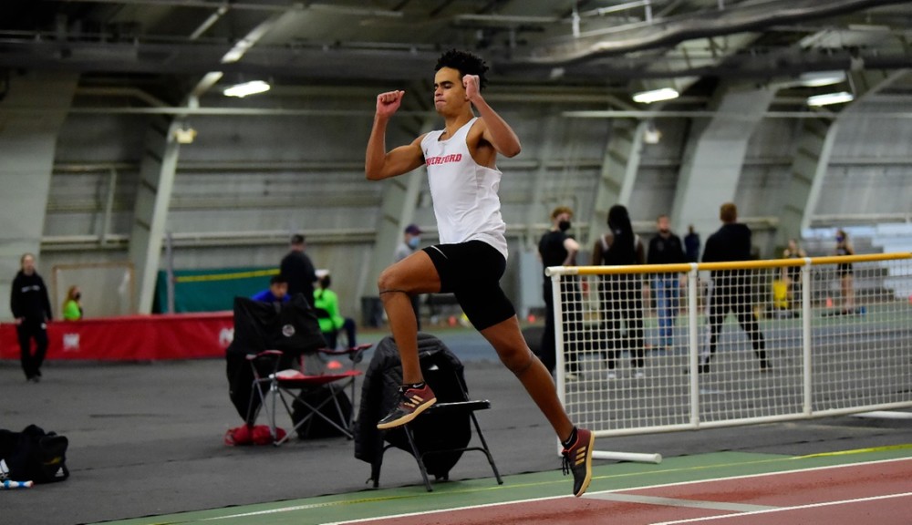 Men's Track & Field Impresses at Ursinus Outdoor Invitational Parkbench