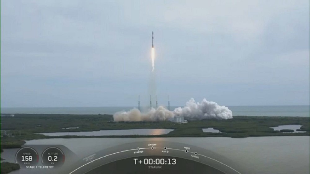 SpaceX Successfully Launches 21 Second Generation Starlink Satellites