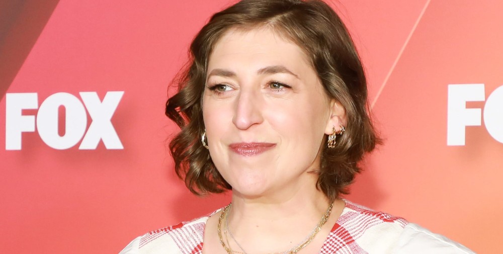 Mayim Bialik Speaks Out on Instagram After New 'Jeopardy' Hosting ...