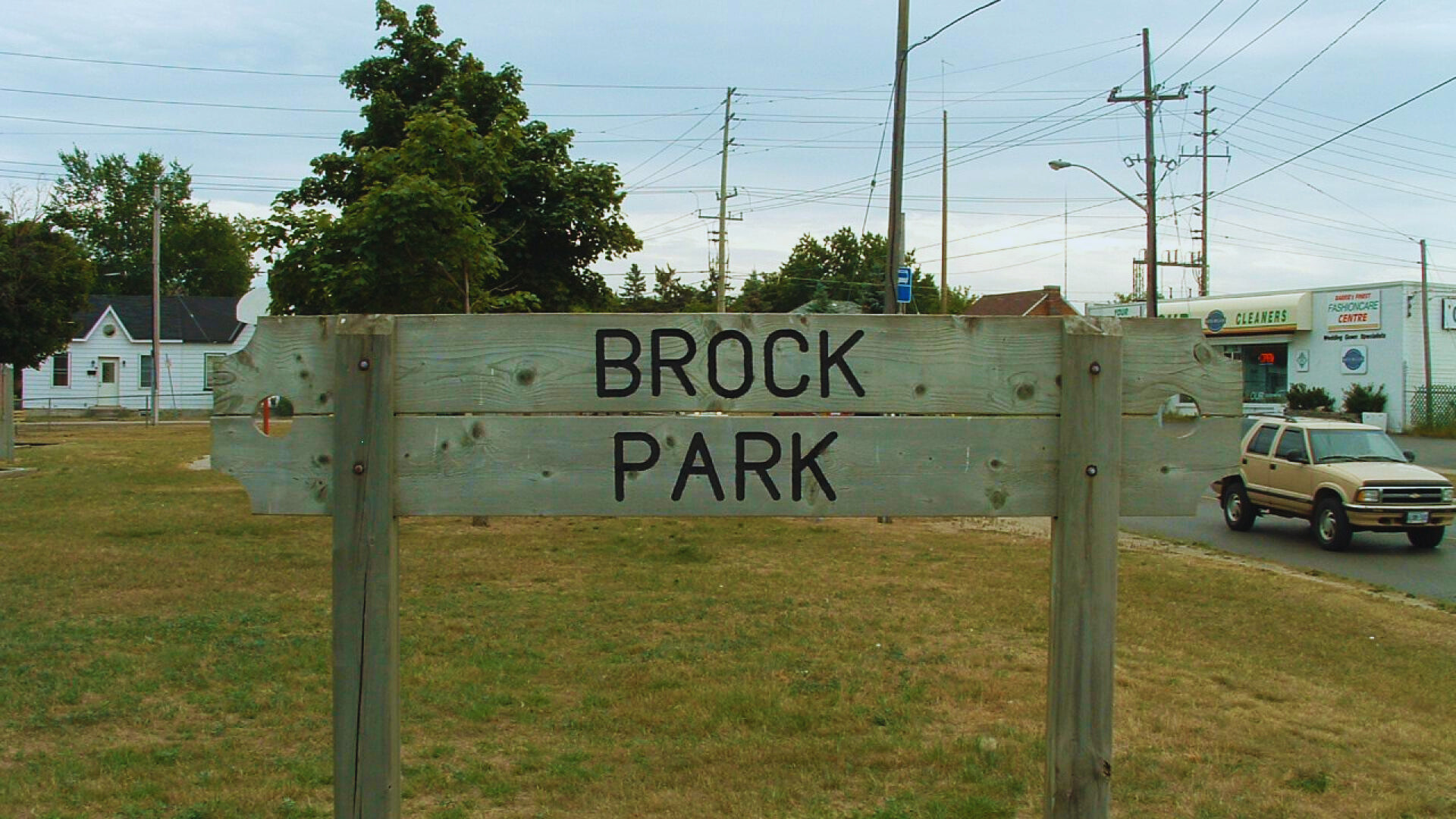 Parkbench Brock Park Neighborhood