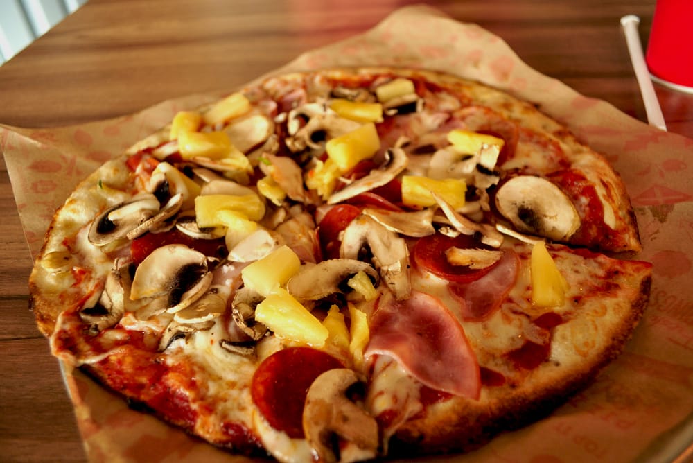 The Best 19 Strangest Pizza - another-wiens