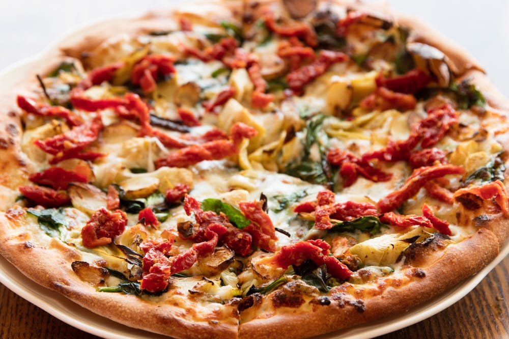Pizza reaby. "Пицца". Итальянская пицца. Древняя пицца. Итальянская пиццерия.